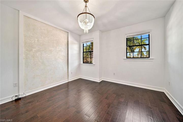 7842 Bucks Run DR, NAPLES FL 34120