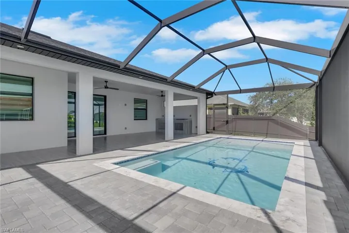 407 Se 16th St, Cape Coral, Florida 33990