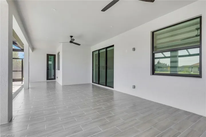 407 Se 16th St, Cape Coral, Florida 33990