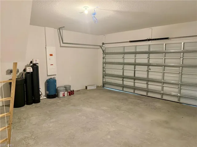 1925 Kester Ave, Lehigh Acres, Florida 33972