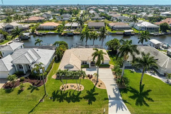 4813 SW 20th  PL, Cape Coral, FL 33914