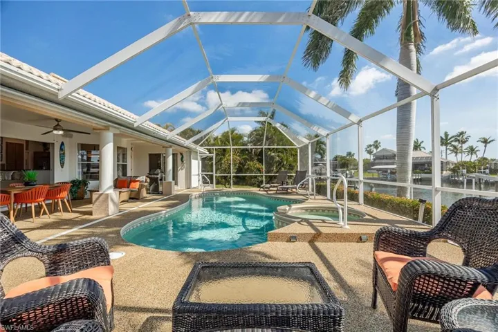 4813 SW 20th  PL, Cape Coral, FL 33914