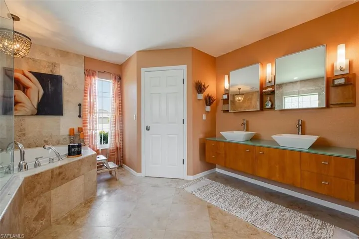 4813 SW 20th  PL, Cape Coral, FL 33914