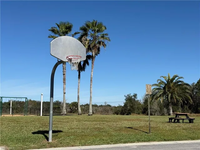 12112 Country Day Cir, Fort Myers, Florida 33913