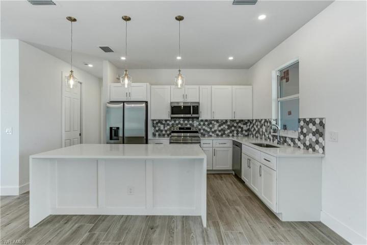 1414 NW 25th  ST, Cape Coral, FL 33993