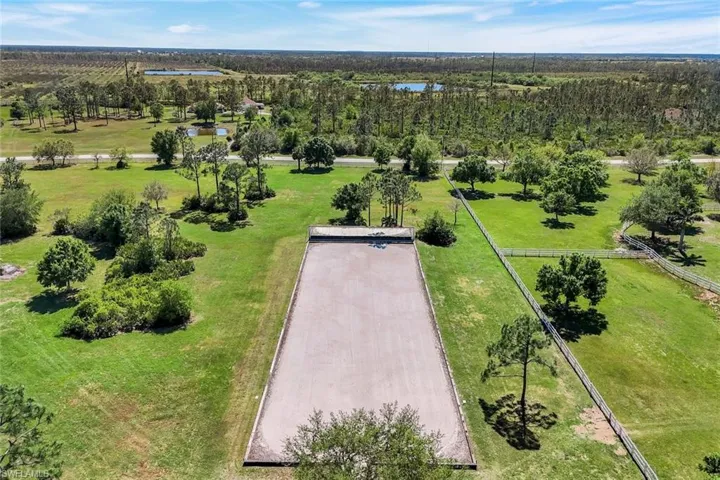 20m X 60m arena.