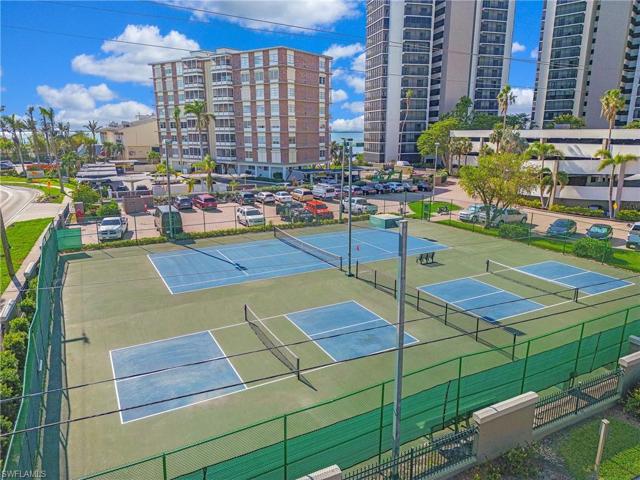 At Pointe Royale you have the option of tennis or pickleball....it's a great way to meet others in the community and stay active!
