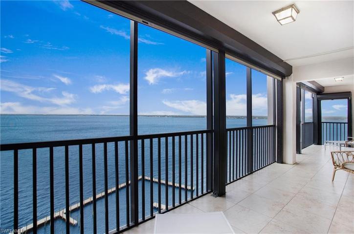 Tons of space on the expansive Lanai with the BEST views!