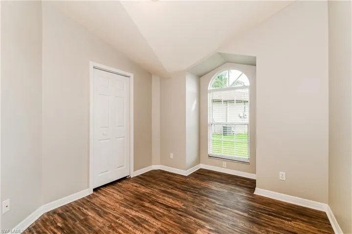 306 NE 17th  PL, Cape Coral, FL 33909