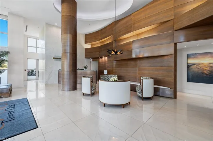 Lobby / front desk