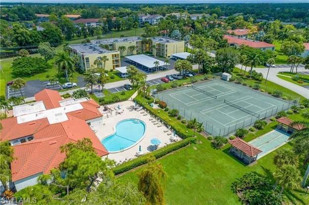 1056 Forest Lakes DR # 102, NAPLES FL 34105