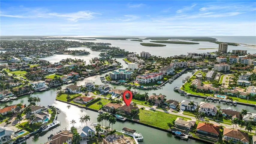 879 Banyan Ct, Marco Island, Florida 34145