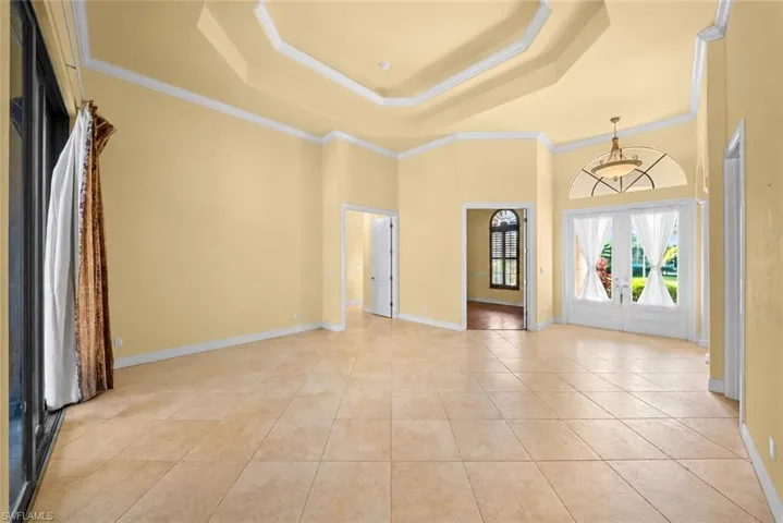 879 Banyan Ct, Marco Island, Florida 34145
