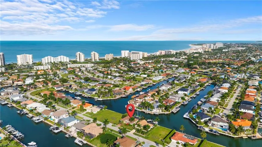 879 Banyan Ct, Marco Island, Florida 34145