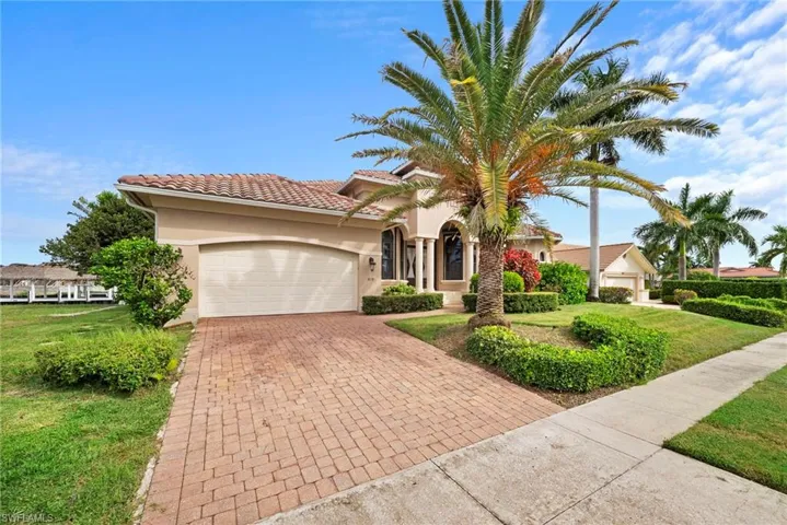 879 Banyan Ct, Marco Island, Florida 34145