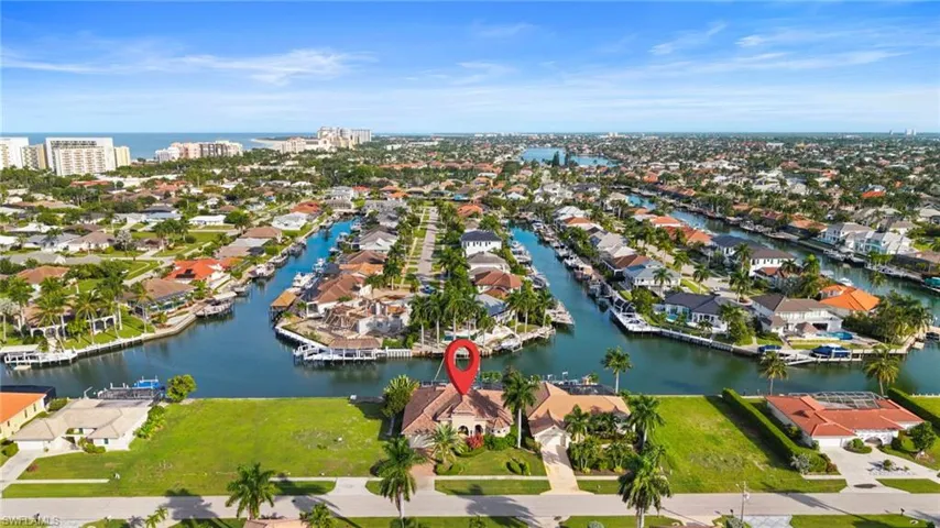 879 Banyan Ct, Marco Island, Florida 34145