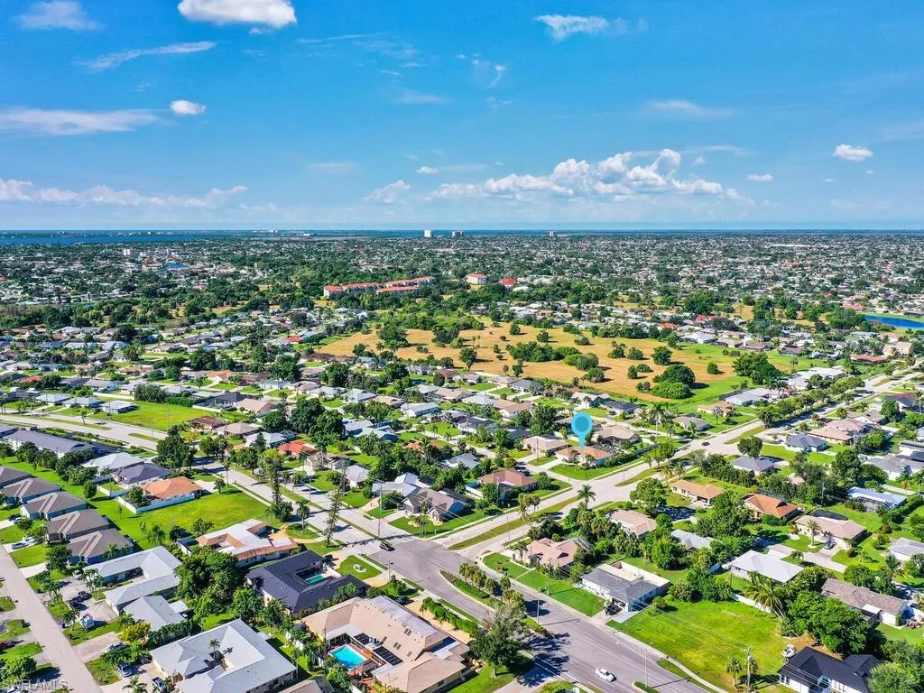 3616 Se 8th Pl, Cape Coral, Florida 33904