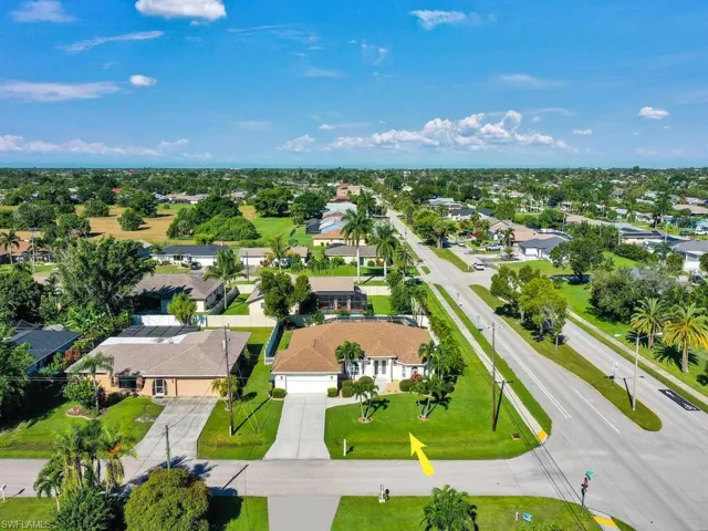 Oversized Corner Lot