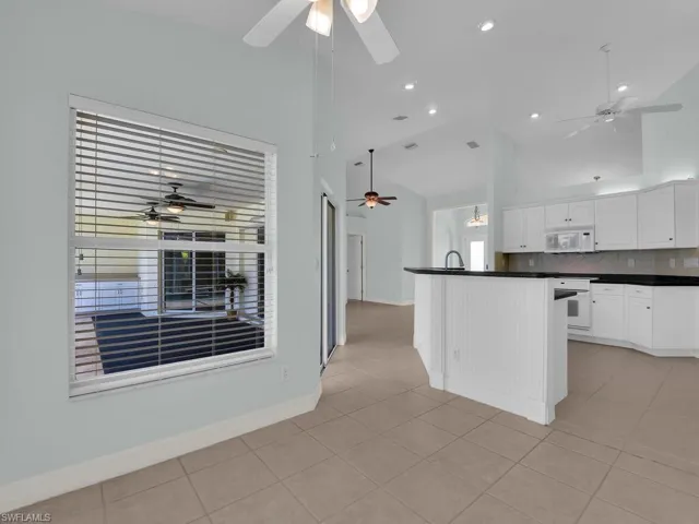 Breakfast Nook & Kitchen