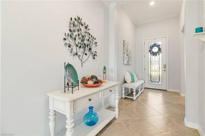 Foyer with furniture