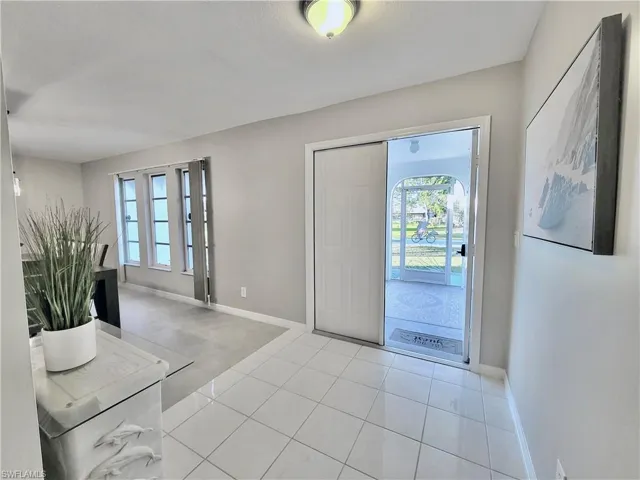 View of tiled entryway