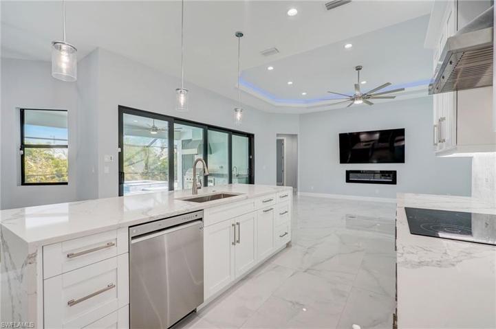 2219 SW 50th  LN, Cape Coral, FL 33914