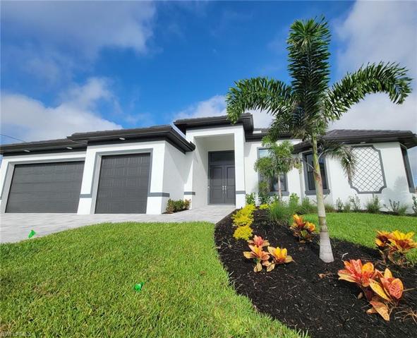 Large 4Bed + Den 3 Full Baths, 3 Car Garage