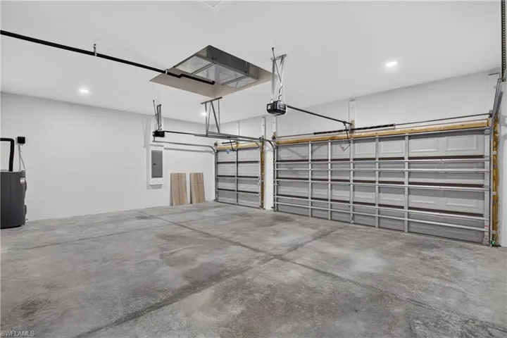 2836 Sw 1st Ter, Cape Coral, Florida 33991