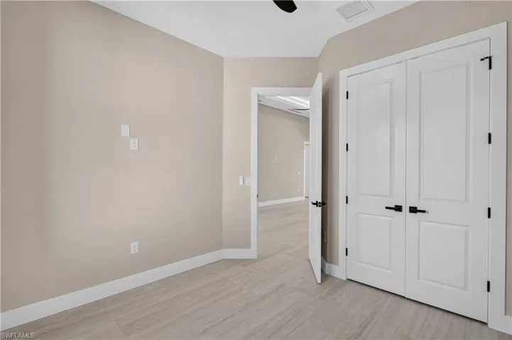 2836 Sw 1st Ter, Cape Coral, Florida 33991