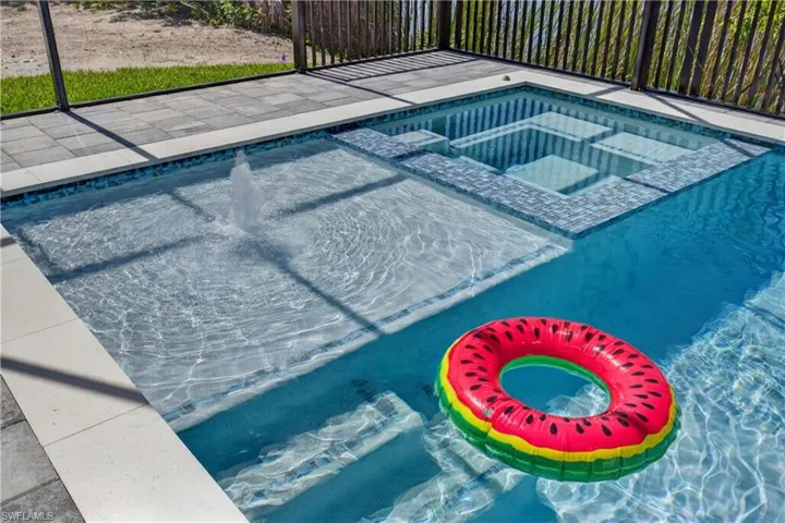2836 Sw 1st Ter, Cape Coral, Florida 33991