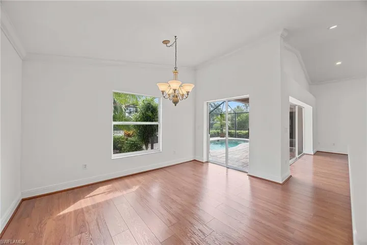8460  Indian Wells  WAY, Naples, FL 34113