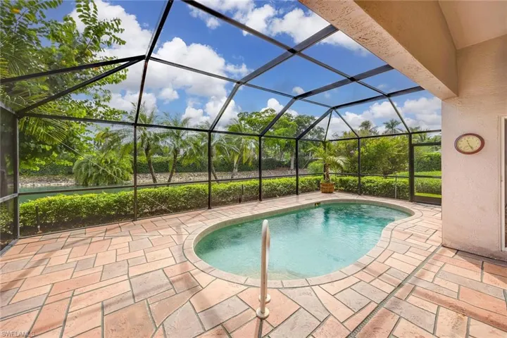 8460  Indian Wells  WAY, Naples, FL 34113