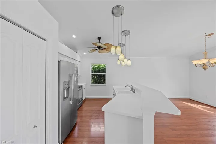 8460  Indian Wells  WAY, Naples, FL 34113