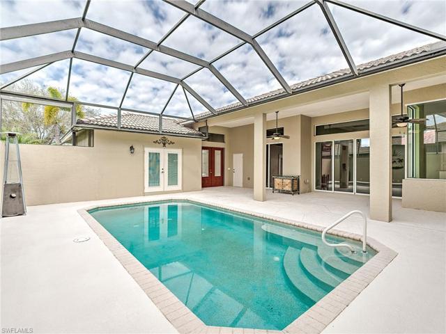 Private Courtyard Pool!