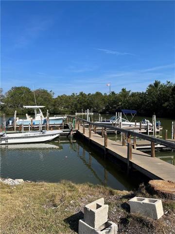 Docks