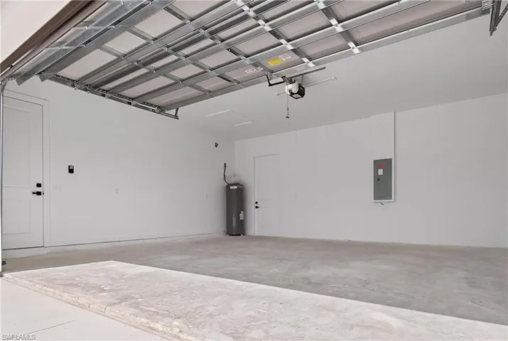 4232 31st Ave Ne, Naples, Florida 34120