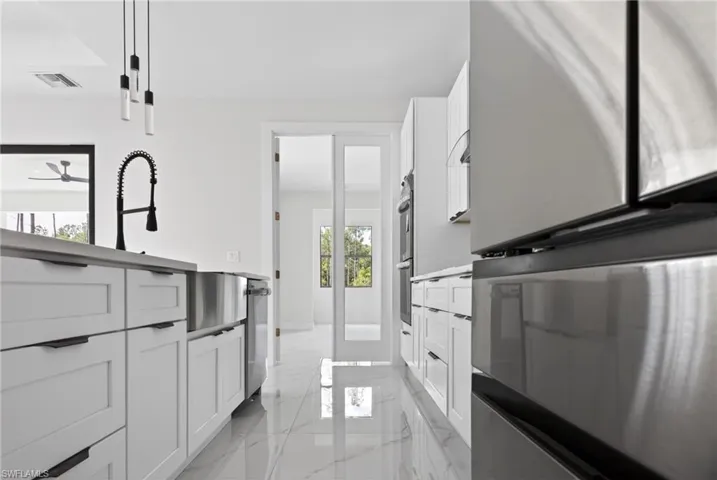 4232 31st Ave Ne, Naples, Florida 34120