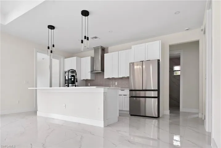 4232 31st Ave Ne, Naples, Florida 34120