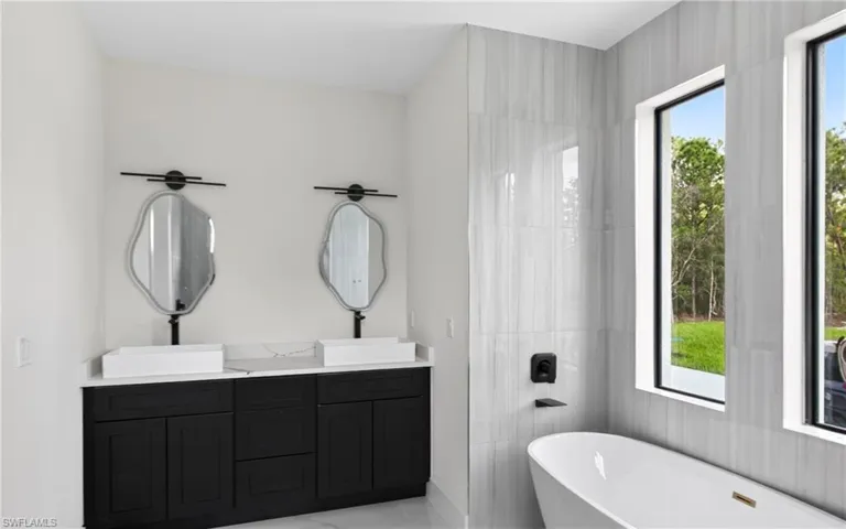 master bedroom double sinks