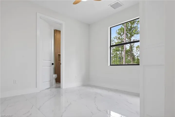 guest bedroom 4