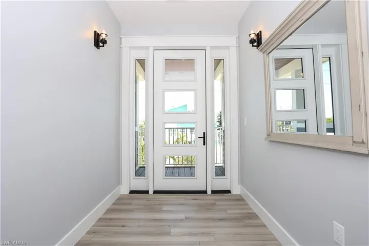 189 Curlew St, Fort Myers Beach, Florida 33931