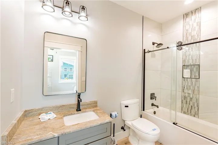 189 Curlew St, Fort Myers Beach, Florida 33931