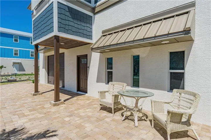 189 Curlew St, Fort Myers Beach, Florida 33931