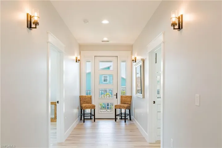 189 Curlew St, Fort Myers Beach, Florida 33931