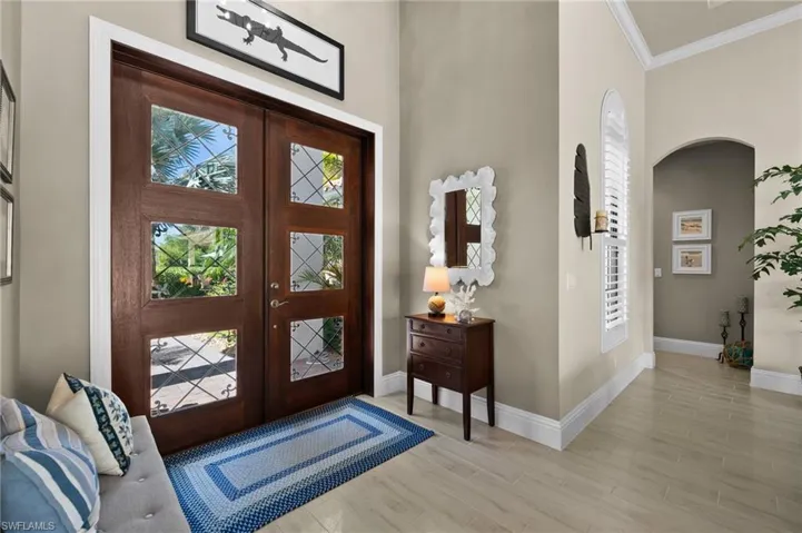 914 Tivoli Ct, Naples Fl 34104