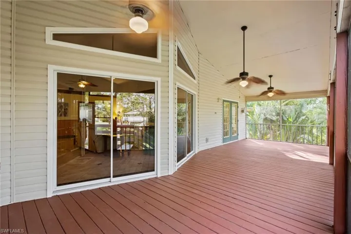 Screened In Rear Deck