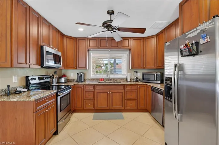 9879 El Greco Cir, Bonita Springs, Florida 34135