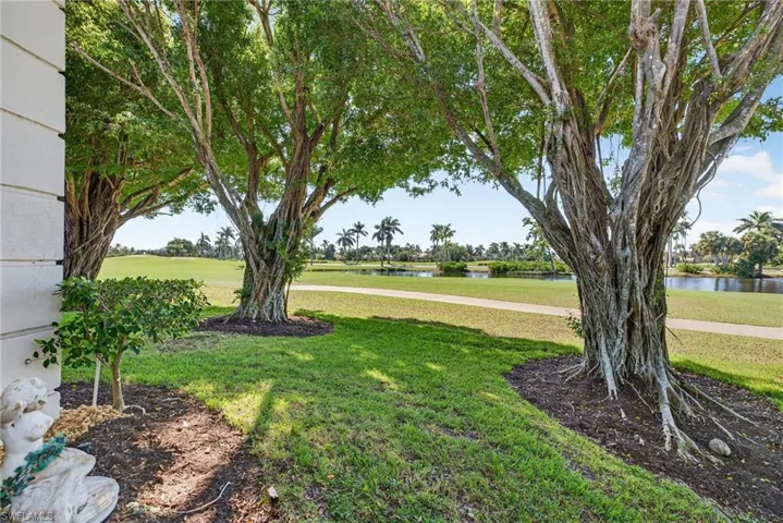 2193 Paget Cir, Naples, Florida 34112