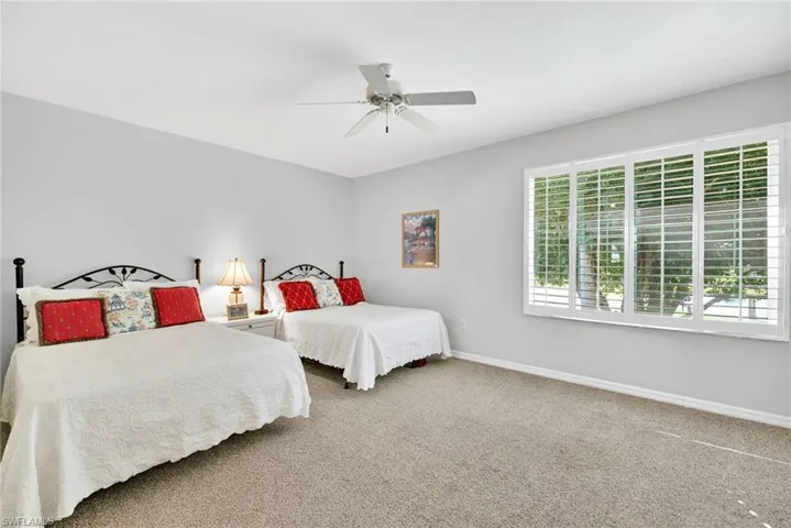 2193 Paget Cir, Naples, Florida 34112