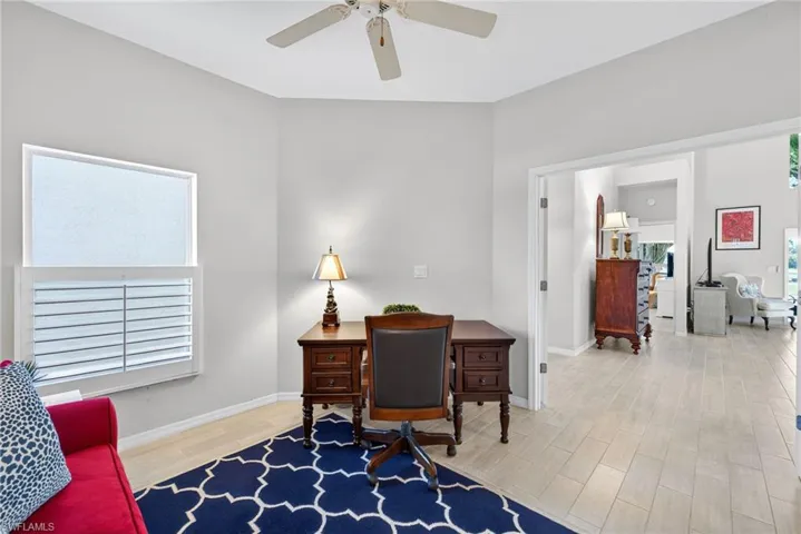 2193 Paget Cir, Naples, Florida 34112